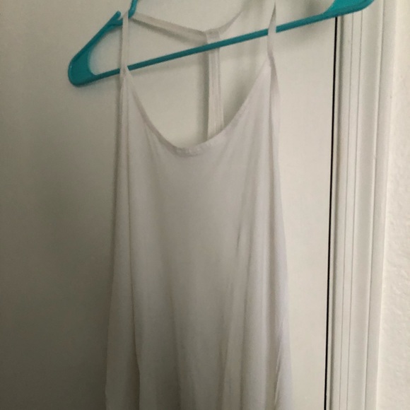 White Lulu Lemon tank - Picture 1 of 3